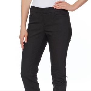 Ecru Black Skinny Beck Pants size 6